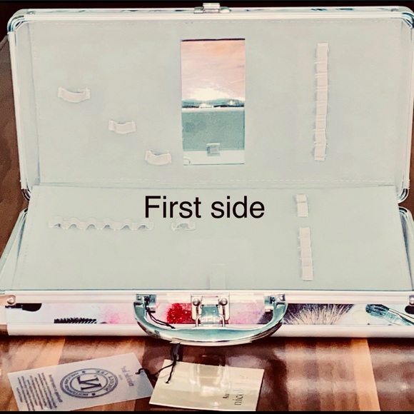 Nicole Lee makeup case - Picture 3 of 4